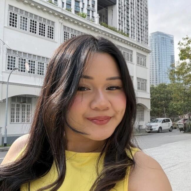 位于Singapore Island的临时保姆: Andrea
