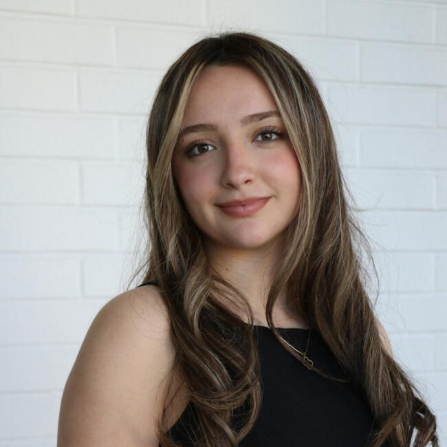 Babysitter in Long Beach: Sophia