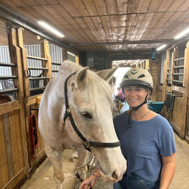 Babysitter in Laval: Ann-july