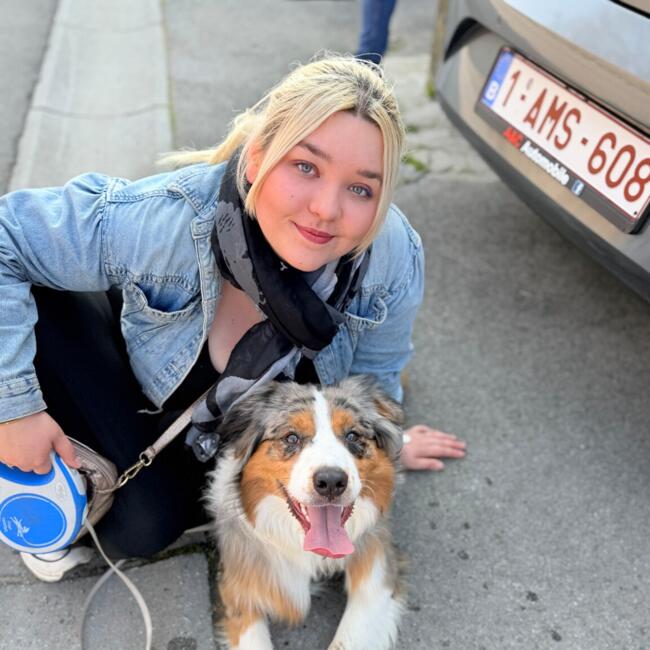 Baby-sitter à Charleroi: Donna