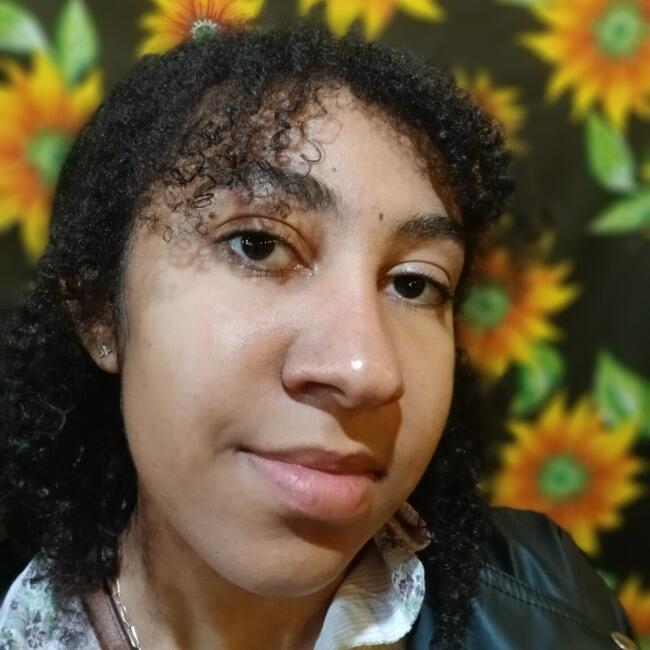 Babá em Lavras: Kariny