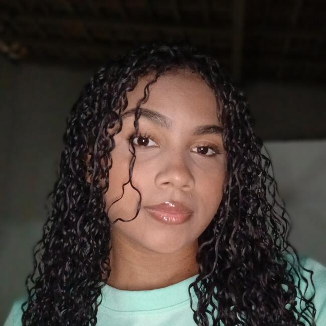 Babá em São Luís: Franciele