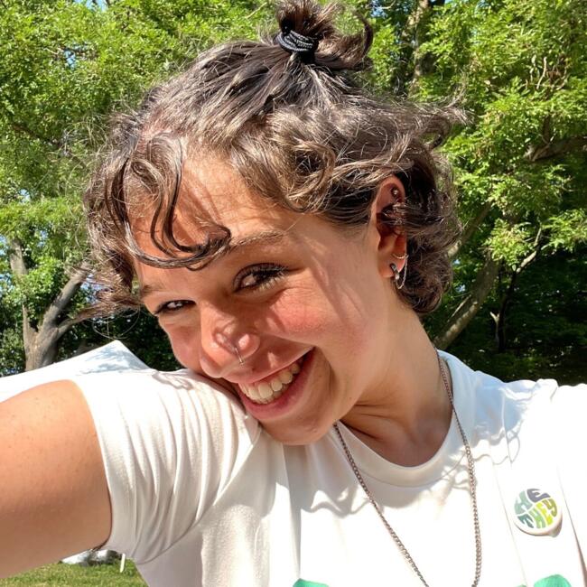 Babysitter in Athens: Hyacinth