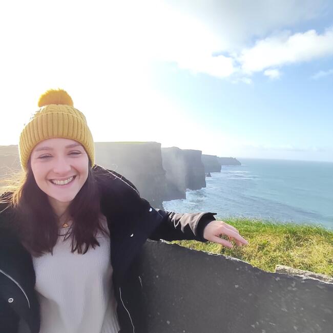 Babysitter in Dublin: Camila