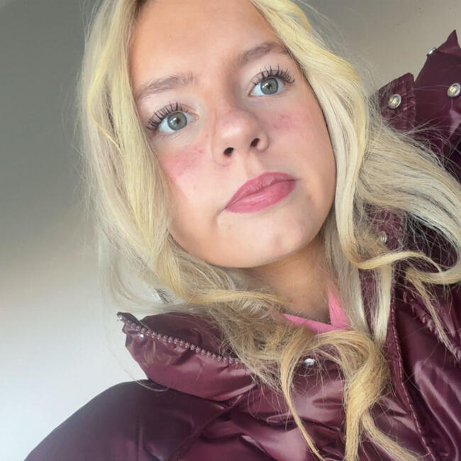 Babysitter in Belfast: Lucy