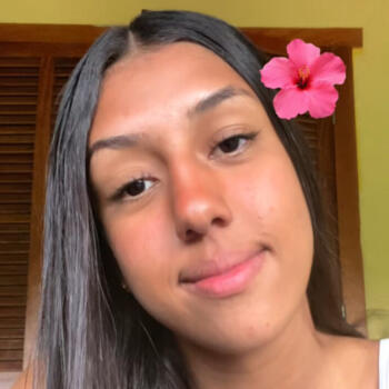 Babysitter Ribeirão das Neves: Vitoria