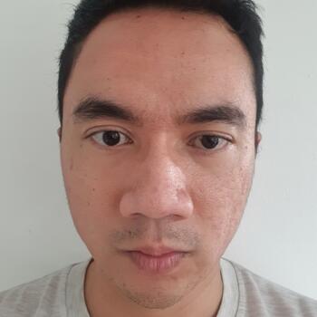 Pekerjaan nanny di Kota Tangerang: lowongan pekerjaan babysitter Ilham