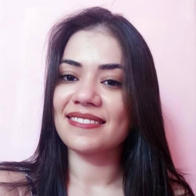 Babysitter in São José (São José): Taylla