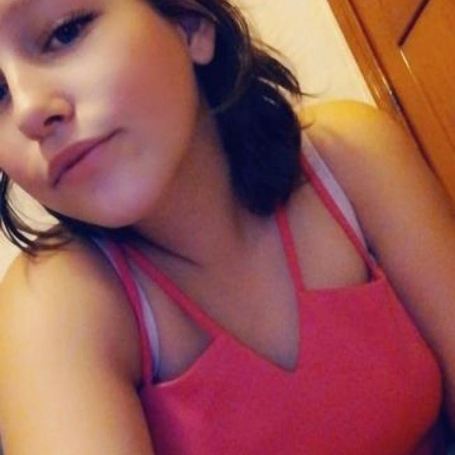 Babysitter in Jemeppe-sur-Sambre: Aurelie