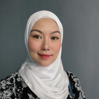 Babysitter Batu Caves: Bella