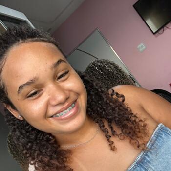 Babysitter Salvador: Marielle