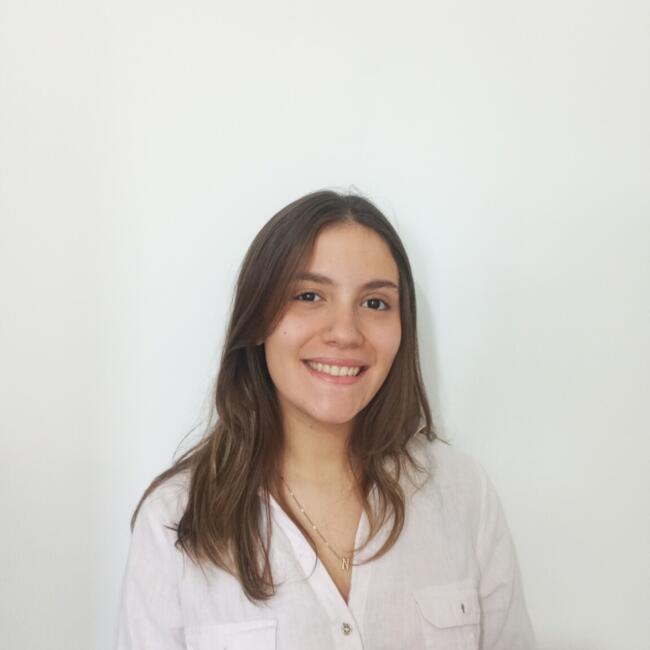 Babysitter in Buenos Aires: Nahir