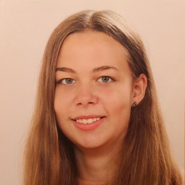 Babysitter in Engelskirchen: Celina
