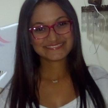 Niñera La Gorgona: Alexandra