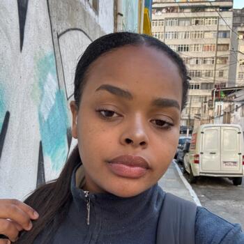 Babysitter in São Paulo: Yasmin