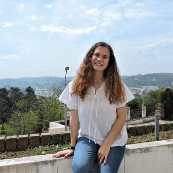 Babysitter Sintra: Júlia