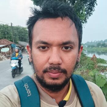 Pekerjaan nanny di Kota Bekasi: lowongan pekerjaan babysitter Andi