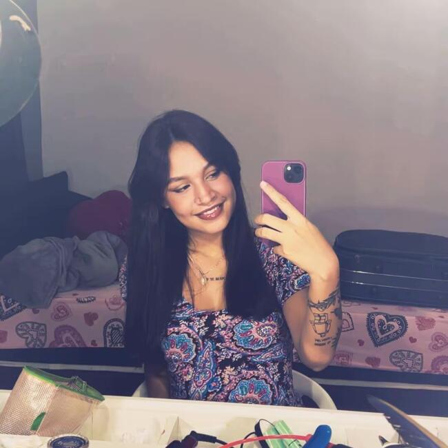 Babá em Rio Verde: Alyce