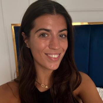 Babysitter Brindas: Solene