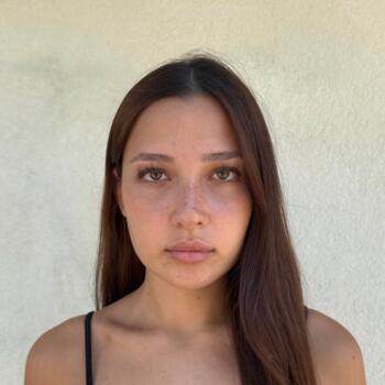 Babysitter Vienna: Sude