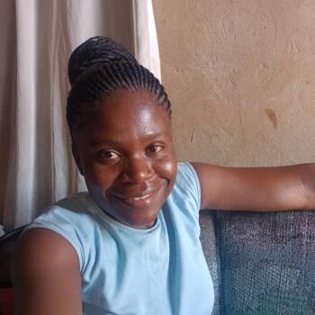 Babysitter in Centurion: Debra