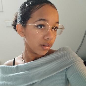 Baby-sitter à Saint-Grégoire: Ophélie Sibomana