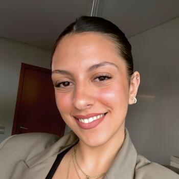 Babysitter in Vila Nova de Gaia: Marta