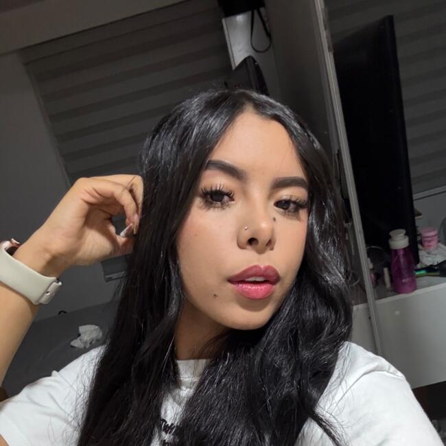 Babysitter in Medellín: Isabela