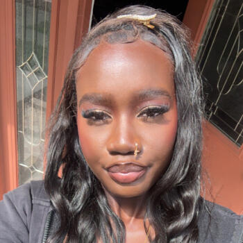 Babysitter in Omaha: Halima