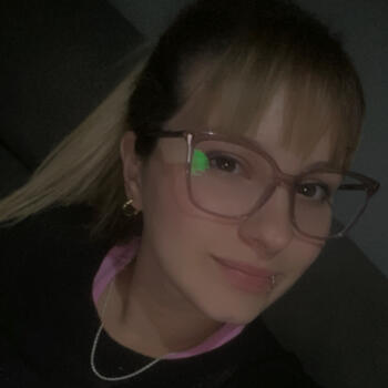 Babysitter Granada: Eugenia Constante