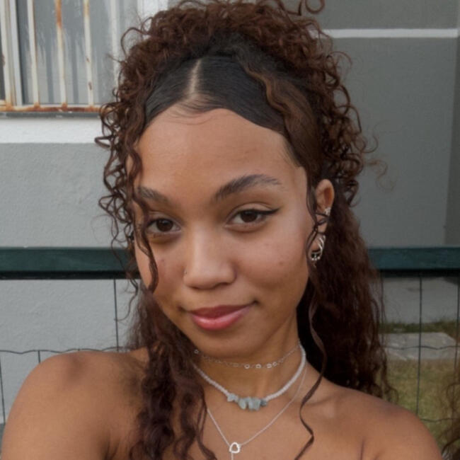 Babysitter in Belo Horizonte: Emanuelle