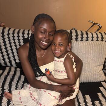 Babysitting job in Waterbury: babysitting job Amviance