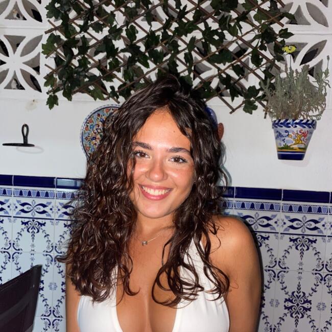 Babysitter in Rota: Paula Maria