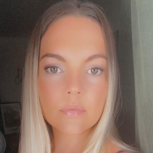 Nounou à Châteauneuf-Val-Saint-Donat: Elodie