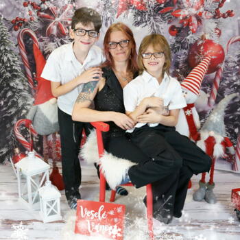 Poptávka hlídání dětí v Ostrov: poptávka hlídání dětí Jana