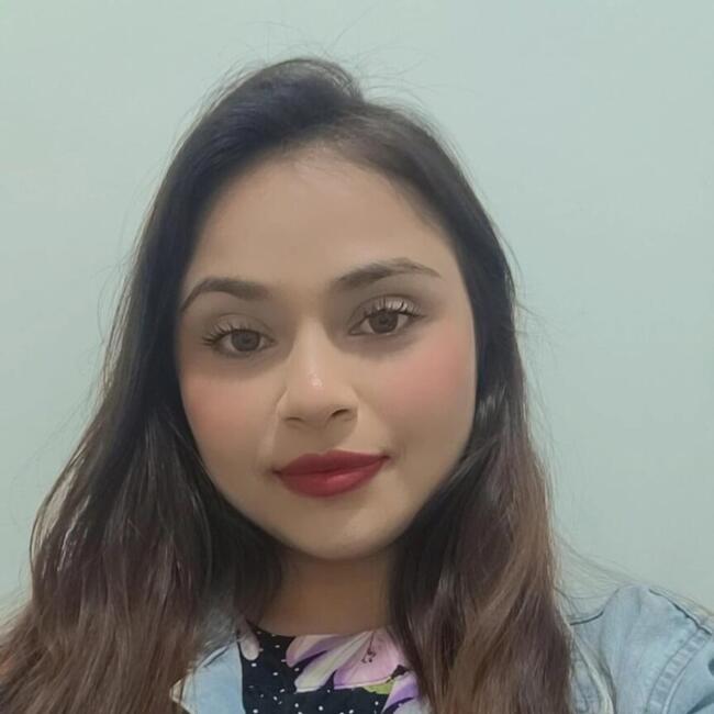 Babysitter in Joinville: Débora