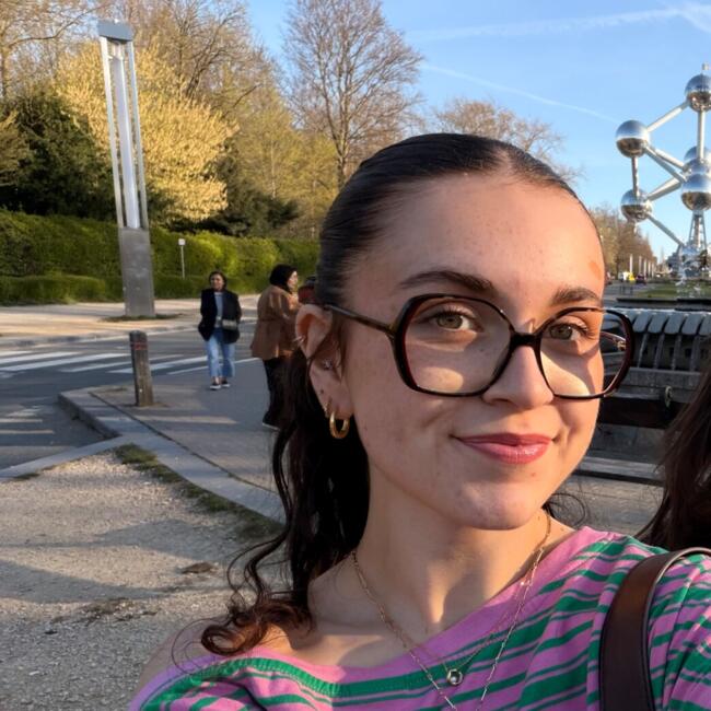 Babysitter in Villette-d'Anthon: Mathilde