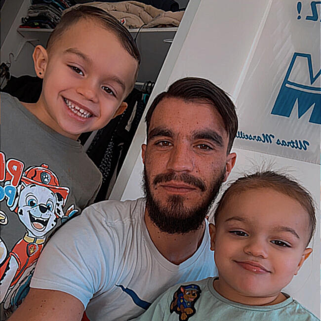 Job de garde d'enfants à Le Tholonet: Nicolas