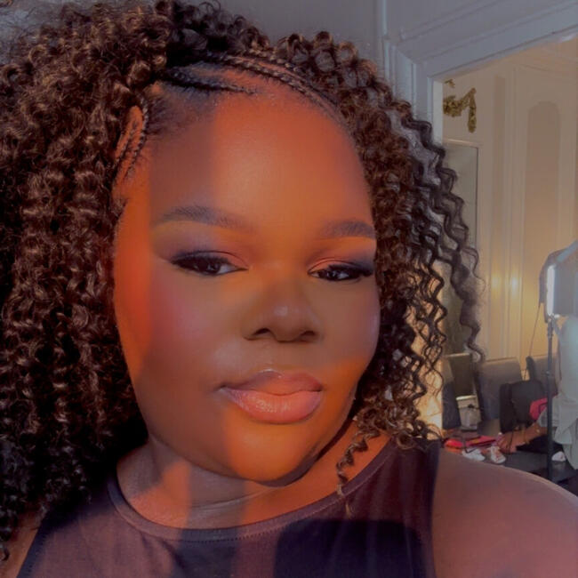 Babysitter in Coulaines: Marina