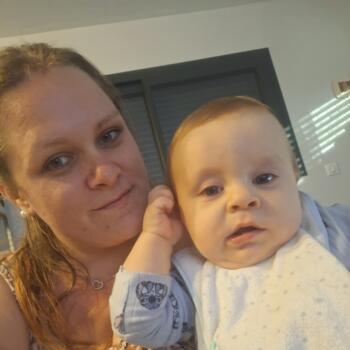 Emploi de nounous à Uzein: job de garde d'enfants Marie