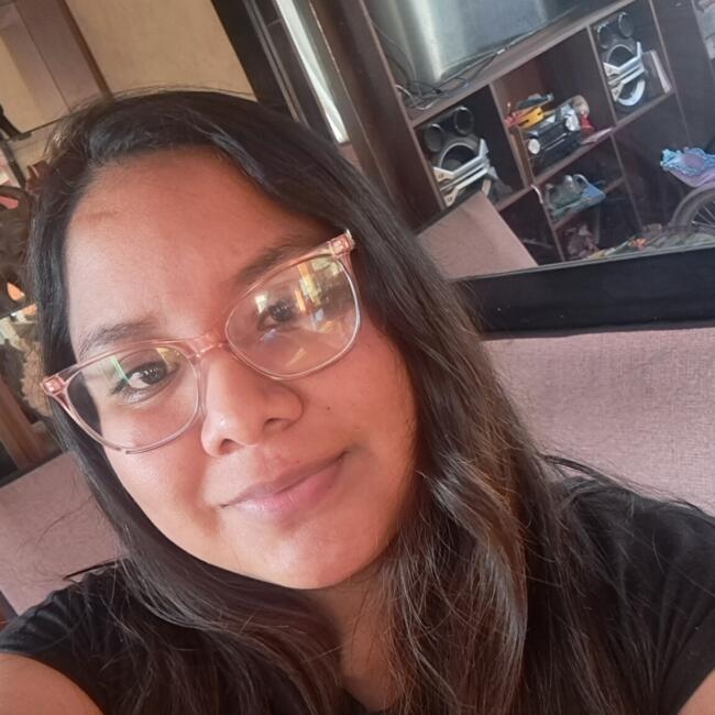 Niñera en Comas (Departamento de Lima): Leslie