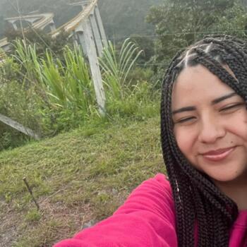 Niñera en Punta Arenas: Nadya