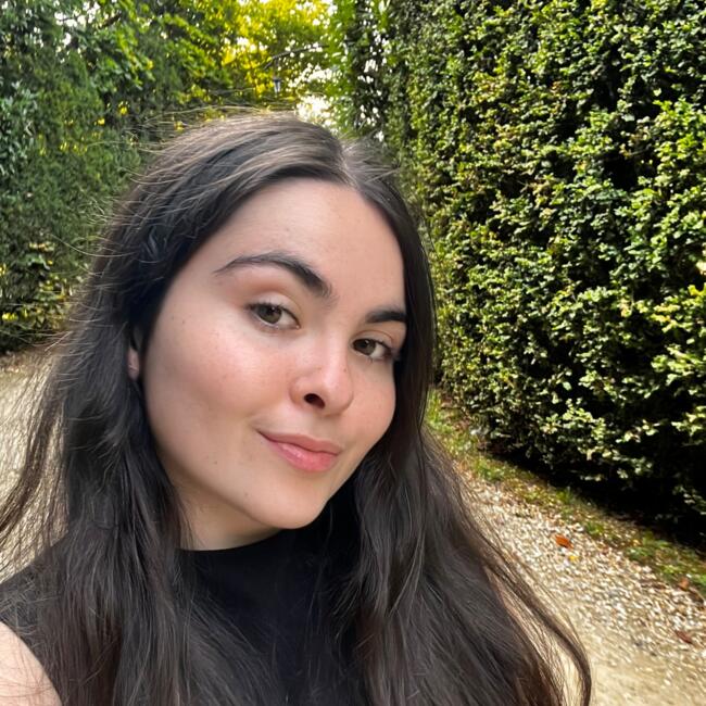 Babysitter in Porto: Gina