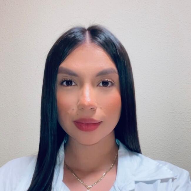 Babysitter in Albacete: Ana