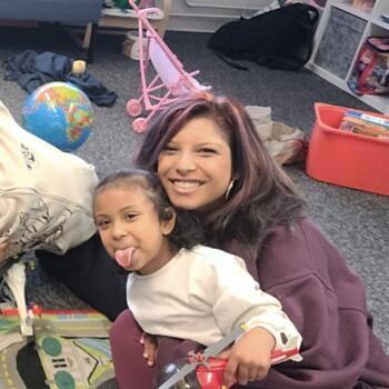 Babysitter in Sutton: Hazzel