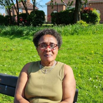 Babysitter Leeds: Cheniwe Susan