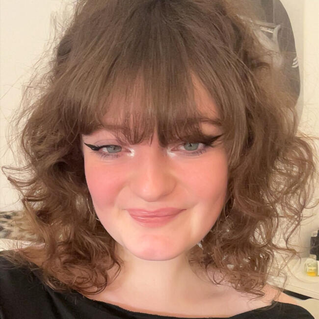 Babysitter in Braintree: Eve