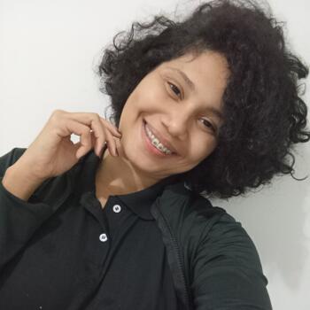 Babysitter in Joinville: Clara