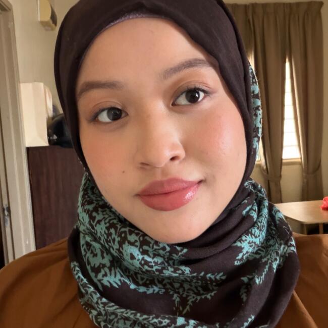 Babysitter in Kuala Lumpur: Nadia