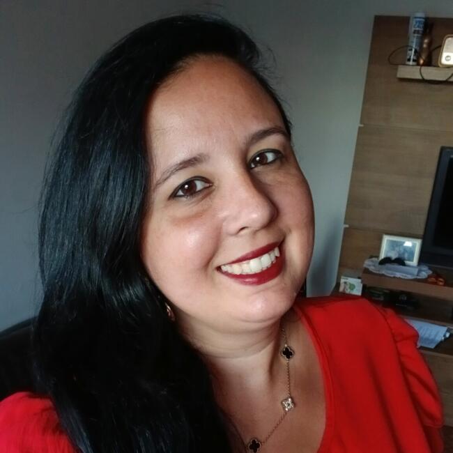 Babá em Jundiaí: Suelen